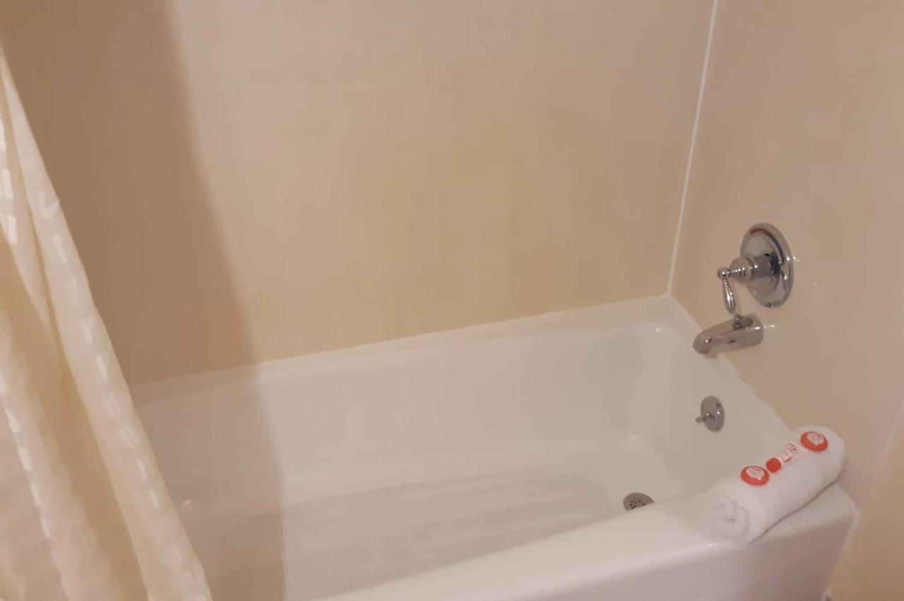 Super Value Inn Valdosta Kültér fotó