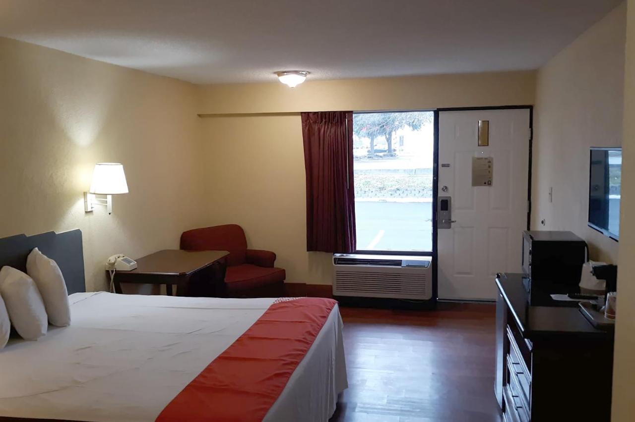 Super Value Inn Valdosta Kültér fotó