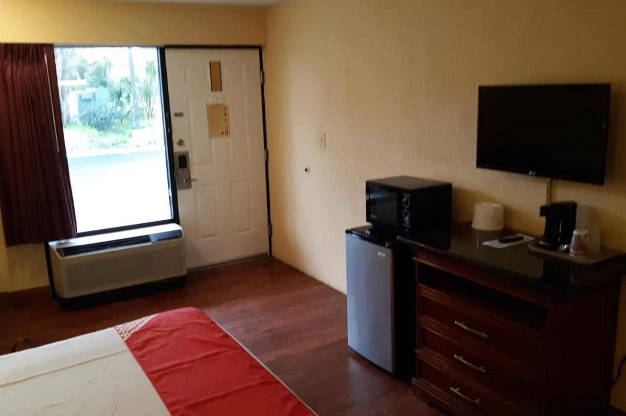 Super Value Inn Valdosta Kültér fotó